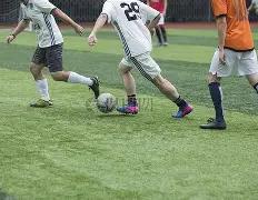 张帅雨中保,持强劲势头,欧亿体育,欧亿体育官网,欧亿体育直播,体育赛事直播,足球直播